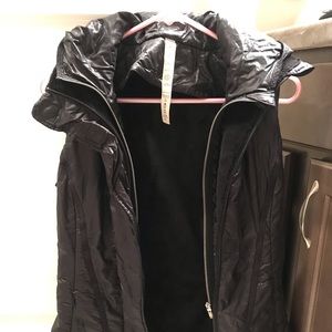Black lululemon vest